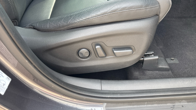 Hyundai Tucson 1.6 CRDi 136 Premium SE 5dr 2WD Diesel Estate